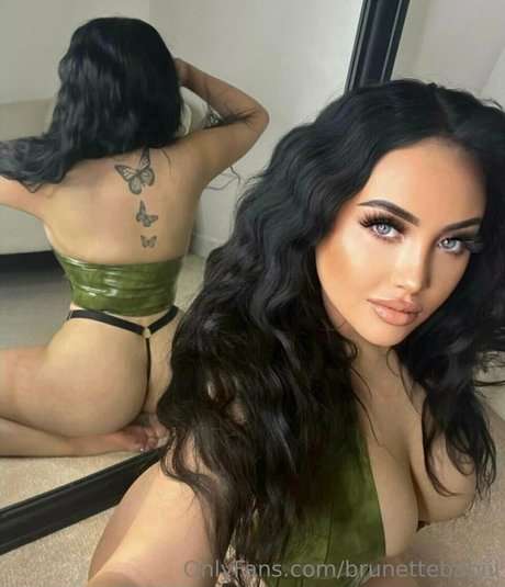 brunettebabiii beautiful star photo