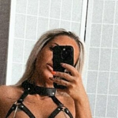 mo vivike beautiful actress pic