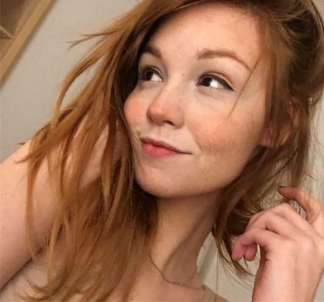 female popular onlyfans xxx gallery