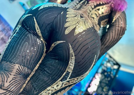 demoraavaricefree xxx actress galleries