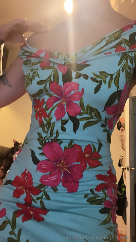 female influencer onlyfans porn pic