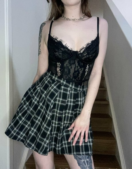 trash leigh model sex archive