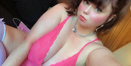 darlingsub hot model image