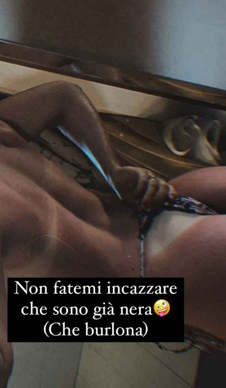 Jennifer Roncato star adult pics