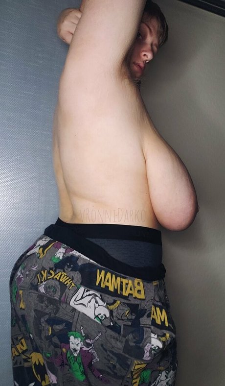 chubby goth onlyfans top photo