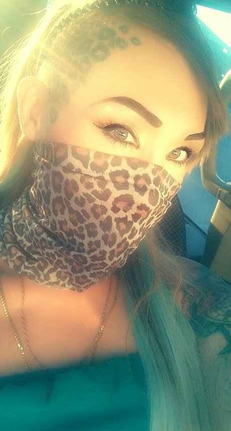 hairy legs onlyfans art naked photos