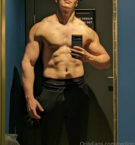 zedldn nudes actress archive