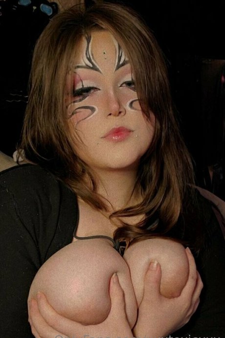 xxxtoxicxxx model adult image