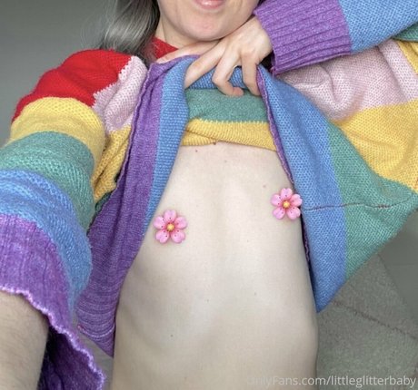 littleglitterbaby nice pornstar pics