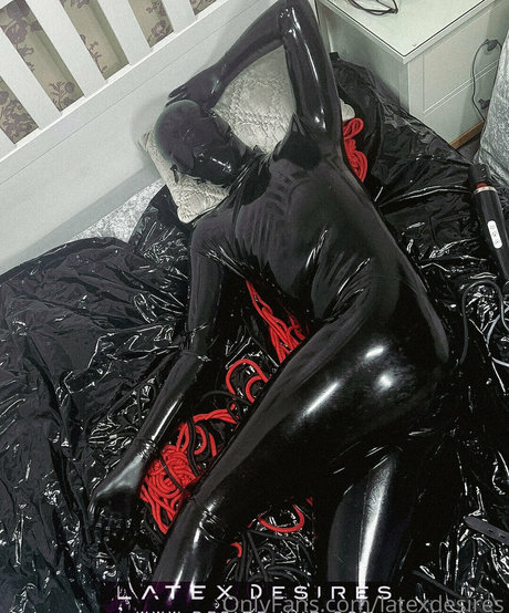 busty petite onlyfans porn archive