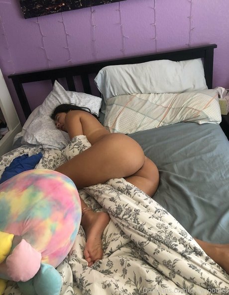 onlynoodles exclusive actress img