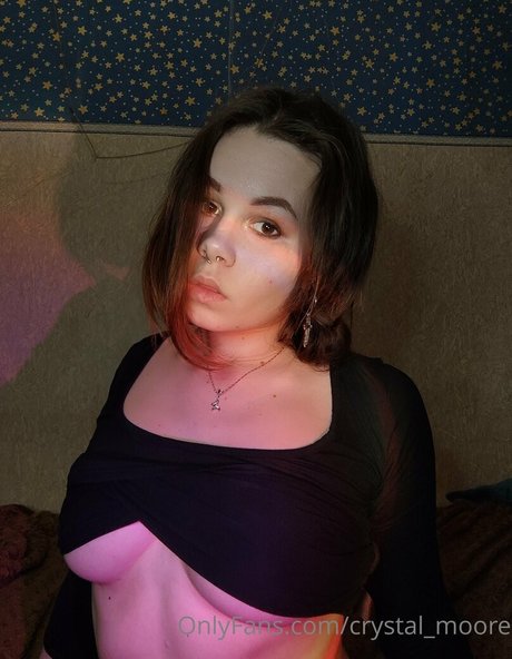 crystal moore model free picture