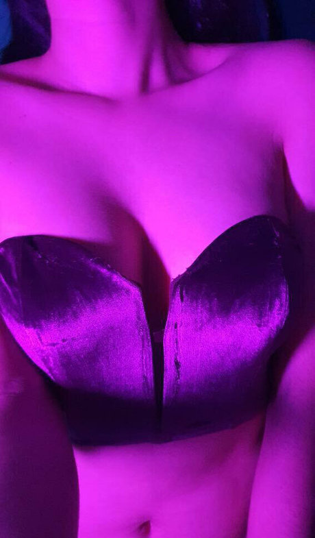 naughtylacee model beautiful image