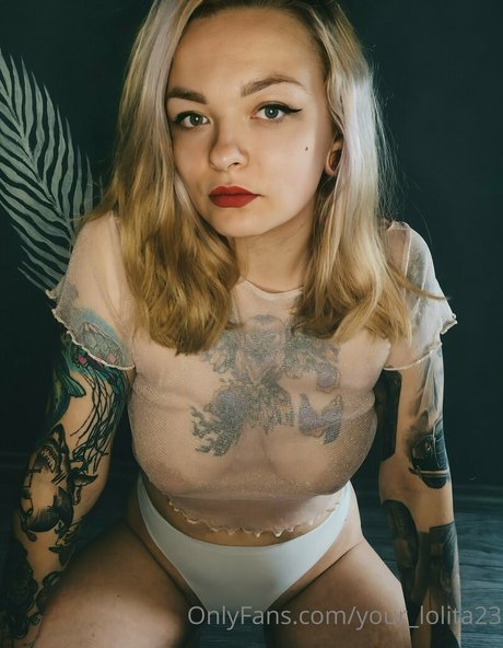 your lolita23 model top picture