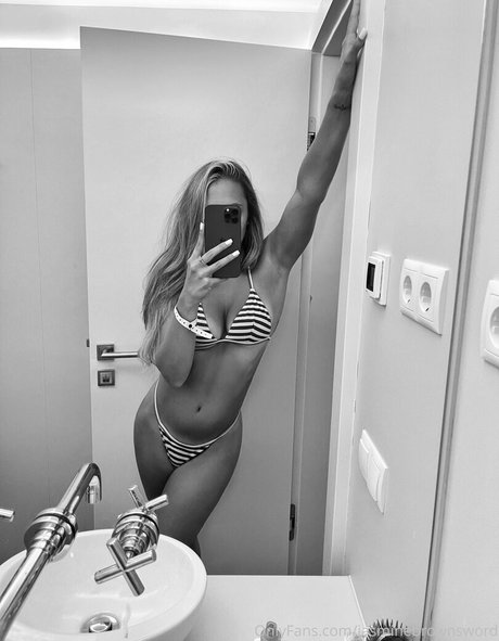 jleighb95 pornstar hd images