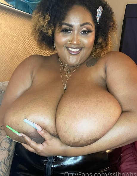 ssjboobs pornstar top photo