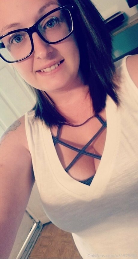 wetnbadmommy xxx model image