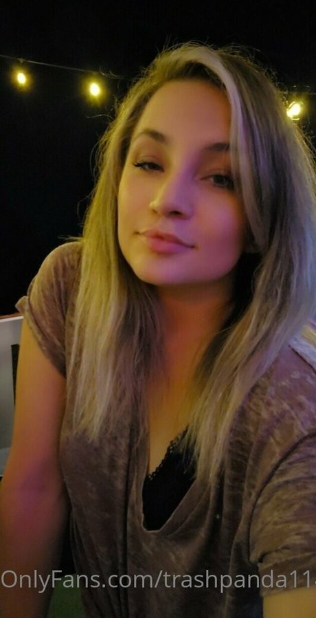 trashpanda1140free xxx model photos