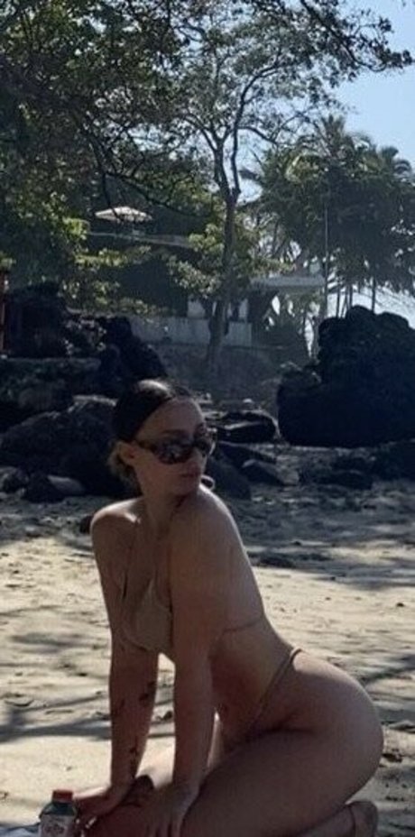 Ambzzie Ambzzzie art star pics