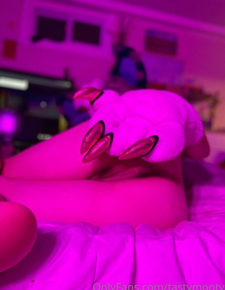 tastymonty hd pornstar pics