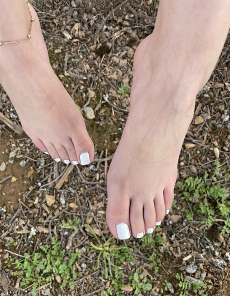 mylittletoes93 pornographic actress photos