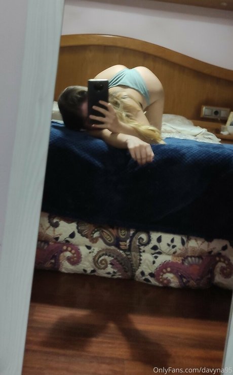 davyna95 nude actress archive