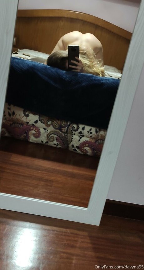 davyna95 art star archive