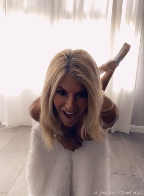 teacherpet nice actress images