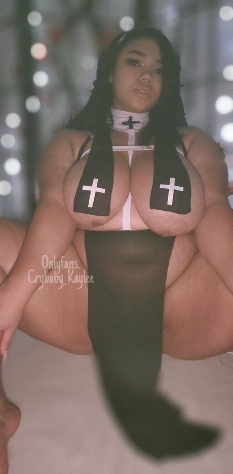 crybaby kaylee naked model image