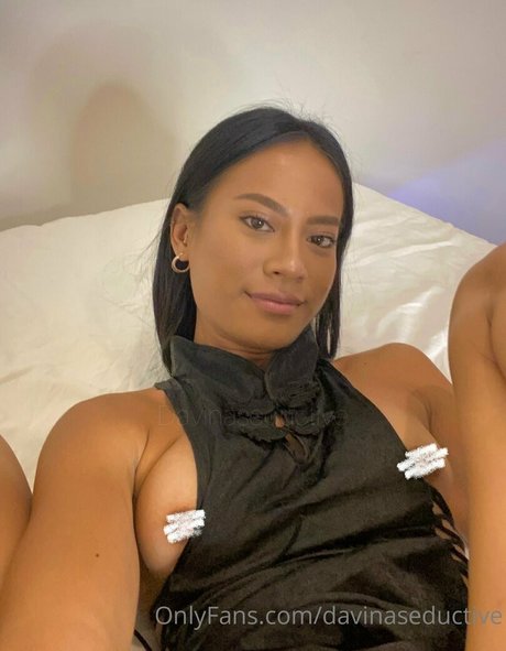 davinaseductive porn model archive