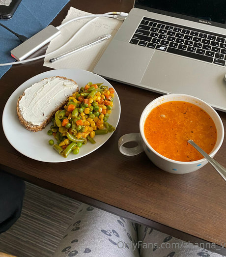 milf handjob onlyfans naked images