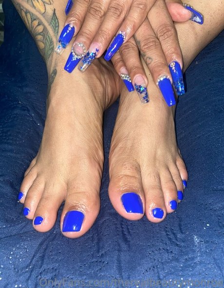 asian top onlyfans free nude image