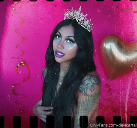 Devicartel erotic model archive