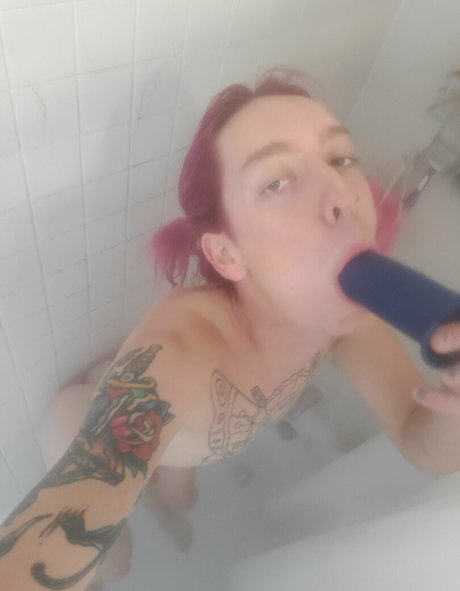 ryleerunk erotic pornstar images