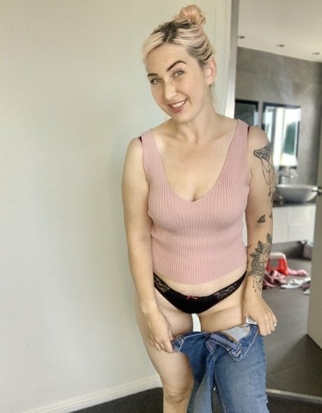 slut milf onlyfans art nude gallery