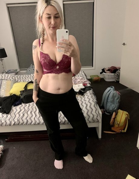 home alone mum erotic pornstar photo