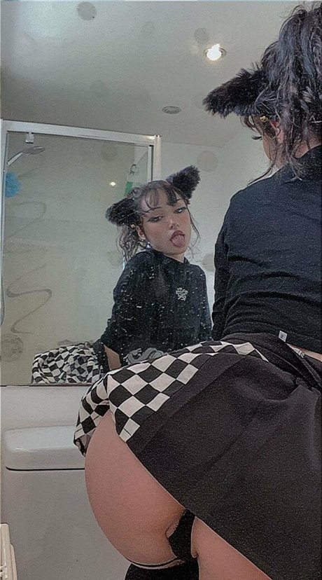 russian pussy onlyfans pornographic image