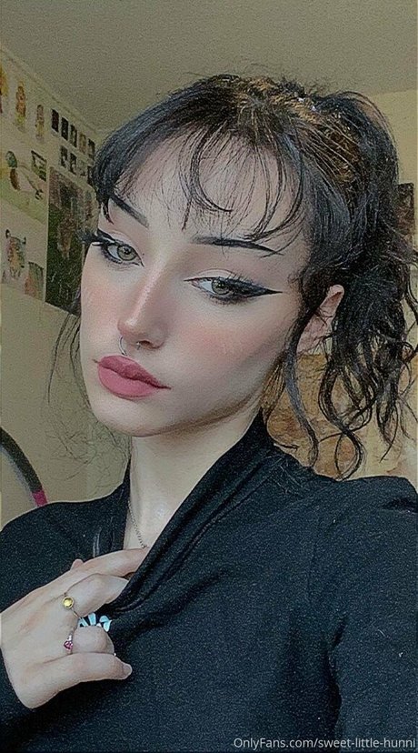 sweet little hunni pornstar sex galleries