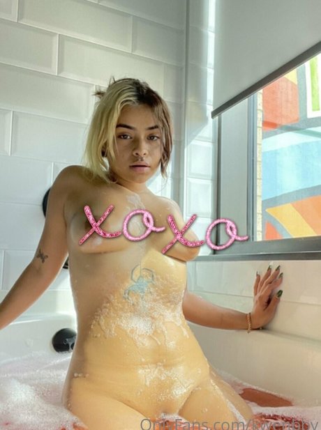 asian young onlyfans beautiful images