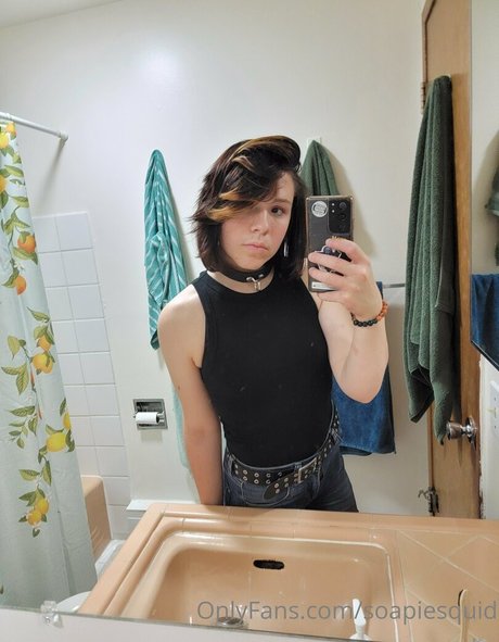 hairy legs onlyfans best picture