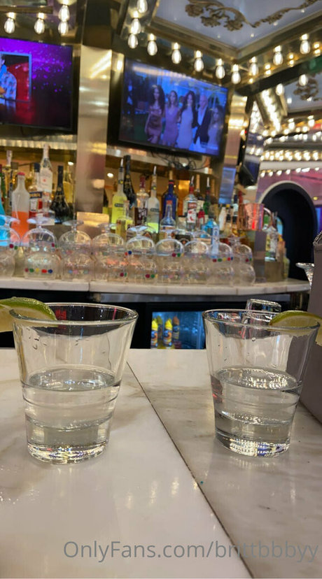 brittbbbyy hd model pic