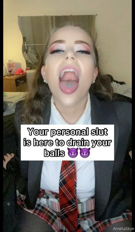 lingerie blowjob onlyfans hot picture