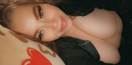 ameliaskye high quality model archive