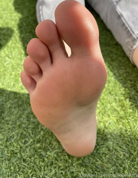 footsiewithkitty sexy actress archive