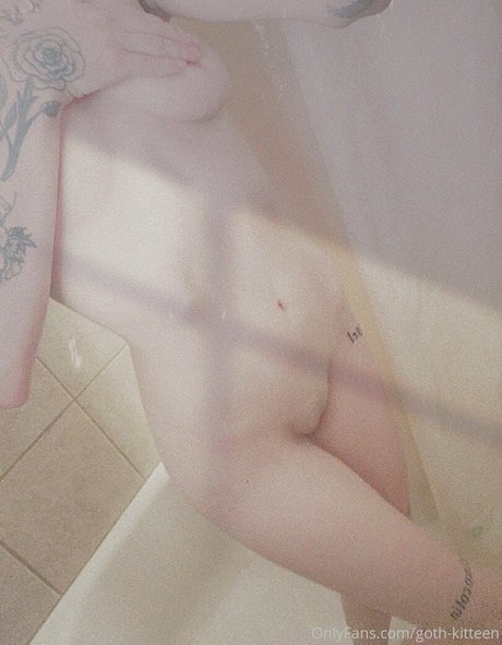 asian top onlyfans pretty images