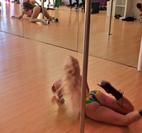 shemale fucks girl onlyfans erotic archive