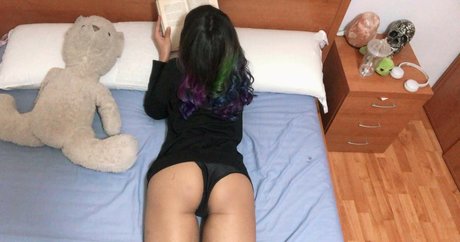 adorableravena_ model top galleries