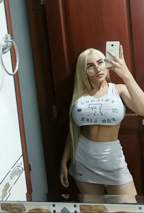 Sharonnikoll07 exclusive pornstar archive