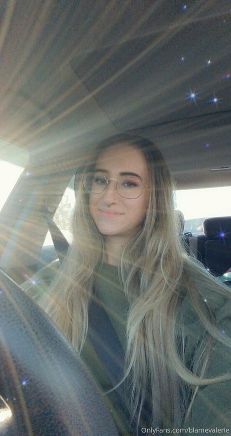 blamevalerie sex pornstar images