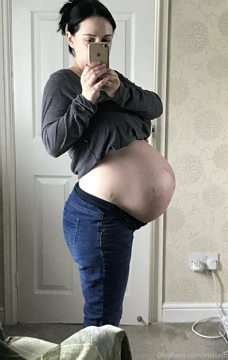 fit blonde onlyfans perfect pics